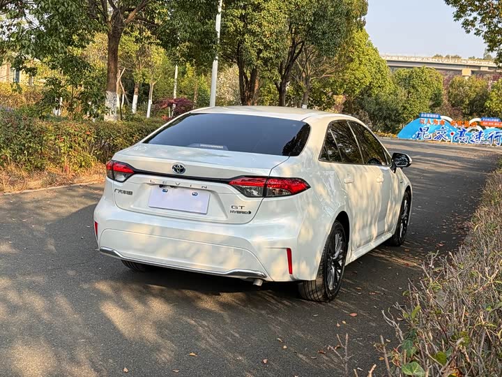 Фото 7 - Toyota Levin GT