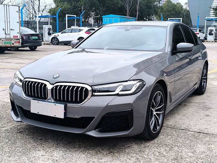 Фото 1 - BMW 5 Series