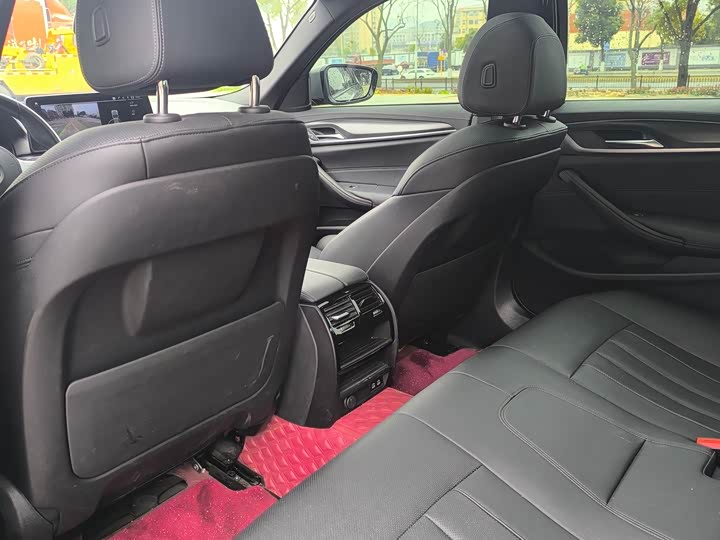 Фото 6 - BMW 5 Series