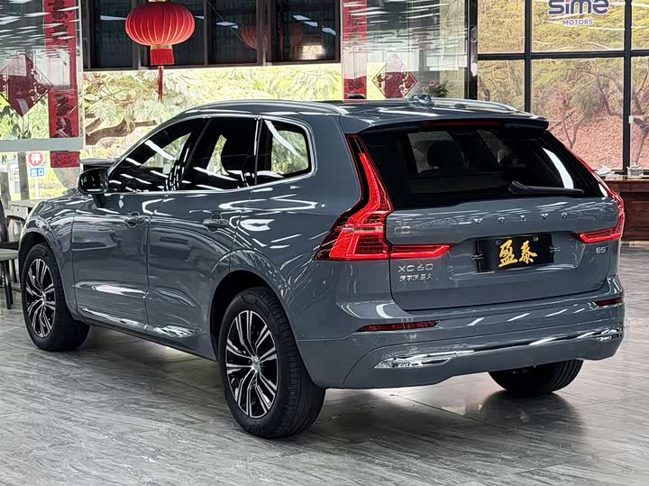Фото 5 - Volvo XC60