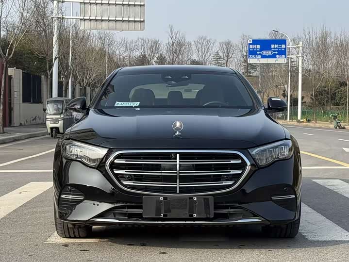 Фото 2 - Mercedes-Benz E-Class Hybrid