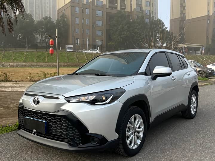 Фото 1 - Toyota Frontlander