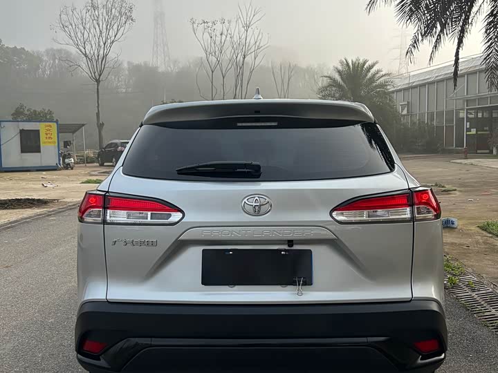 Фото 7 - Toyota Frontlander