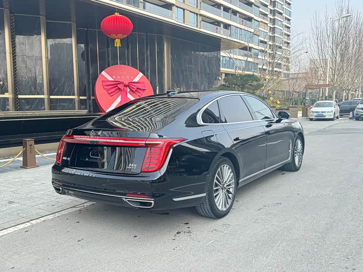 Фото 5 - Hongqi H9