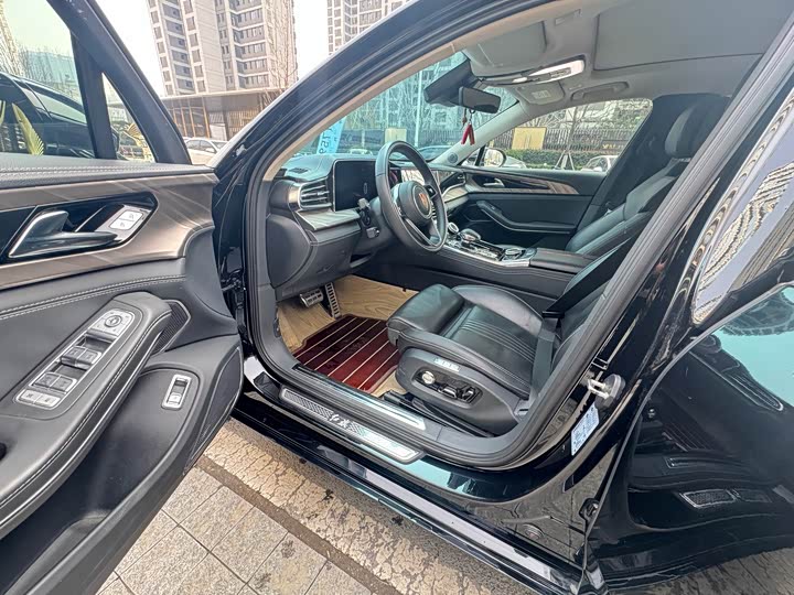 Фото 9 - Hongqi H9