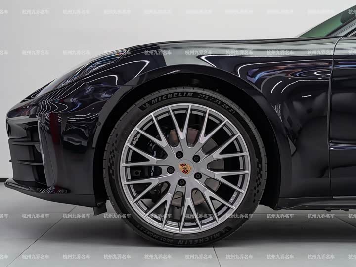 Фото 6 - Porsche Panamera