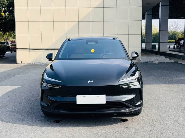 Фото 2 - Nio Onvo L60