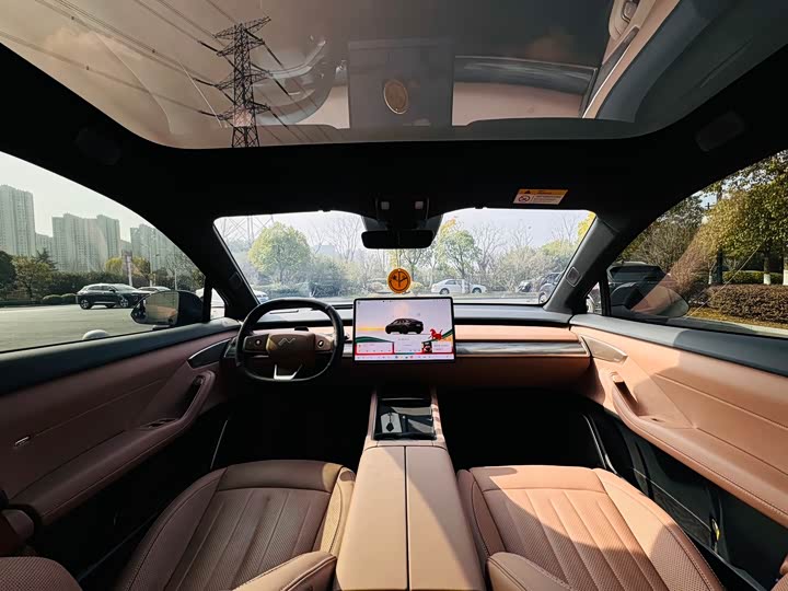 Фото 8 - Nio Onvo L60