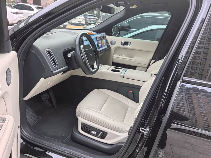 Фото 2 - LiXiang L9