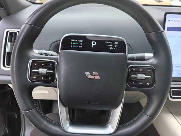 Фото 5 - LiXiang L9