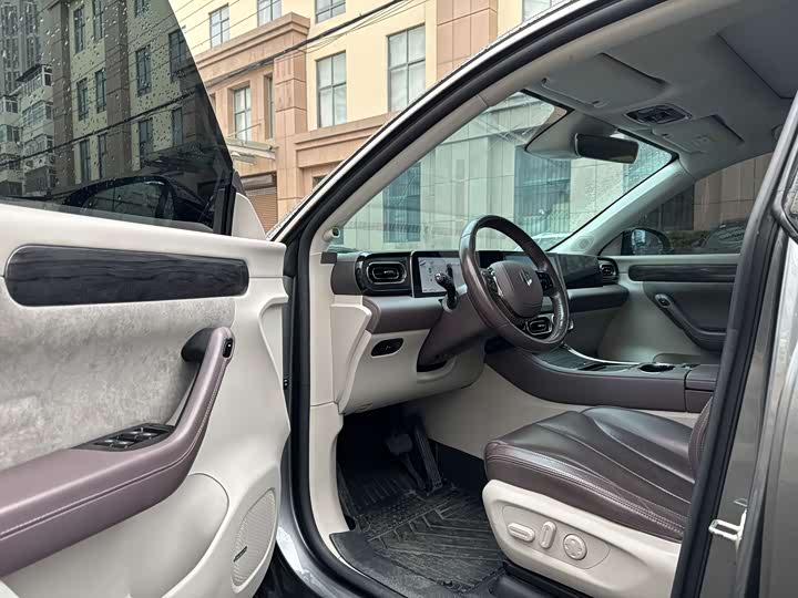 Photo 4 - Leapmotor C11