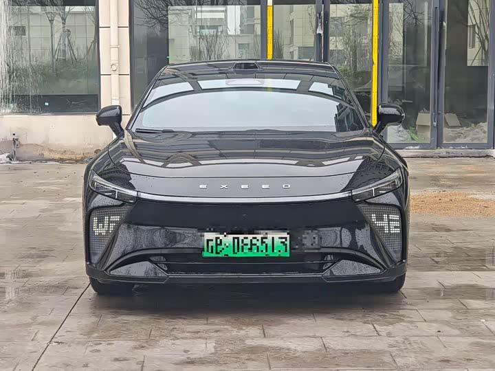 Фото 2 - Exeed Sterra ES