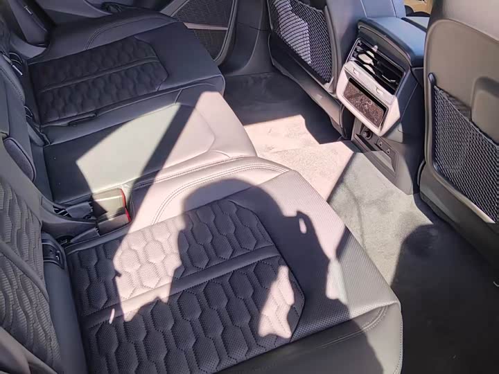 2026 Audi RS Q8