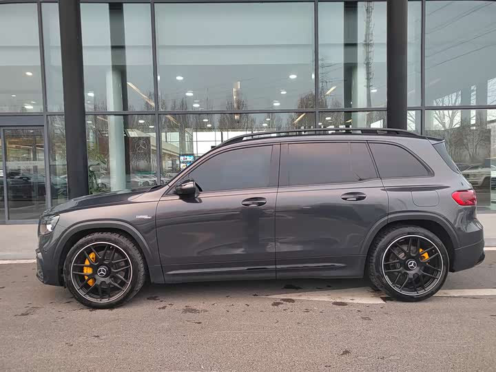 Фото 3 - Mercedes-Benz GLB-Class AMG