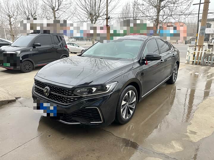 Photo 1 - Volkswagen Passat