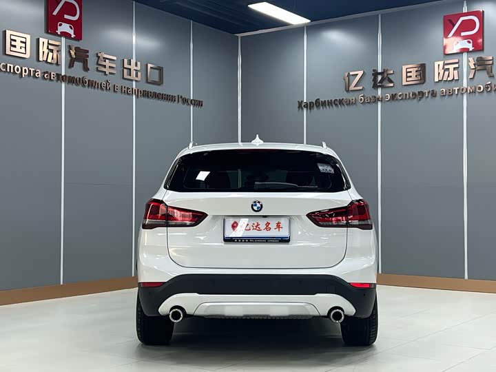 Фото 4 - BMW X1