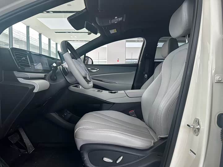 Photo 4 - BYD Sea Lion 06 Hybrid/EV