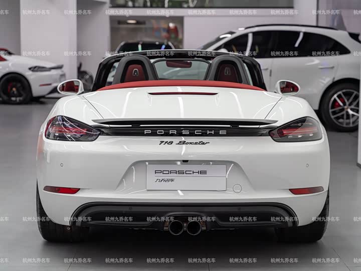 Photo 6 - Porsche 718