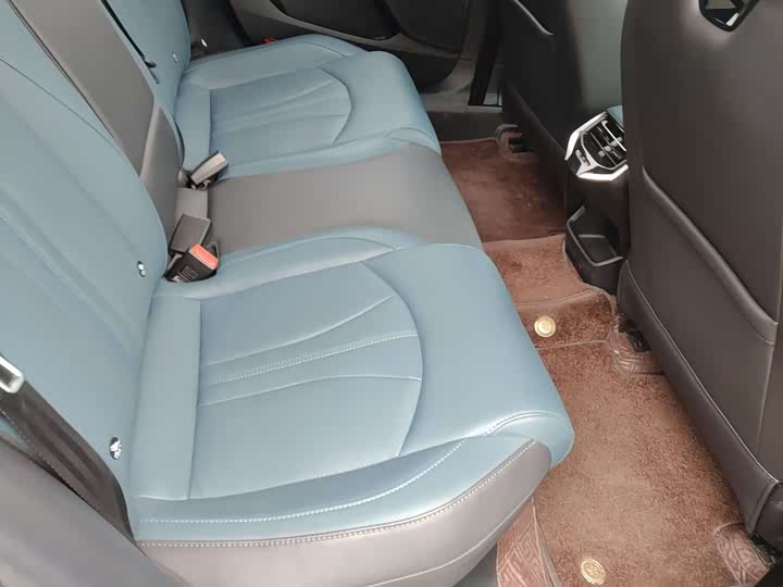 Фото 7 - MG Motor 7