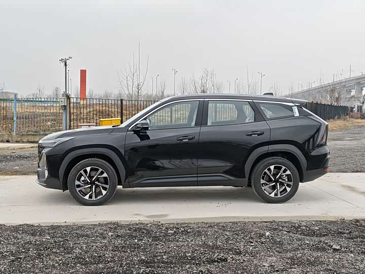 Photo 6 - Geely Atlas L