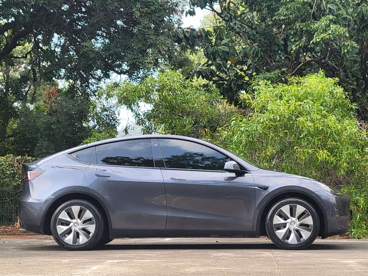 Фото 7 - Tesla Model Y