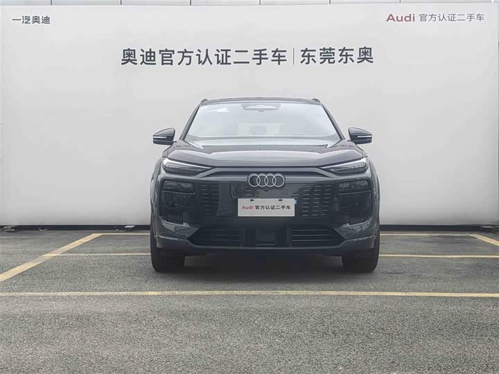 Фото 2 - Audi Q6L e-tron