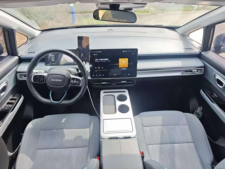 Фото 6 - GAC Aion Y