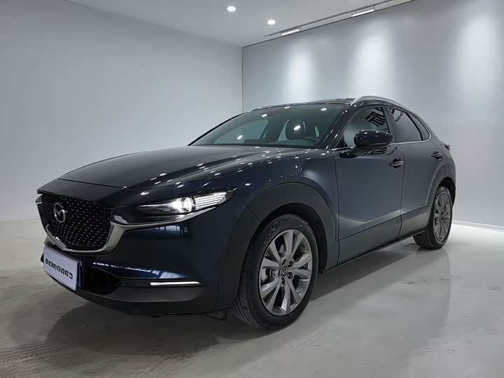 Фото 1 - Mazda CX-30