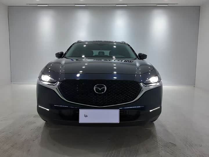 Фото 2 - Mazda CX-30