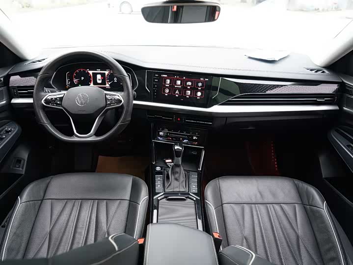 Фото 5 - Volkswagen Passat