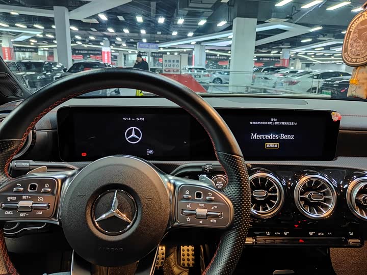 Photo 6 - Mercedes-Benz CLA-Class