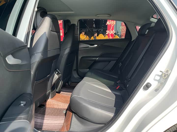 Фото 6 - Changan Eado Plus