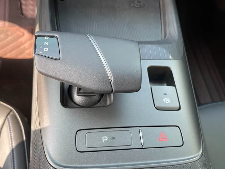 Фото 9 - Changan Eado Plus