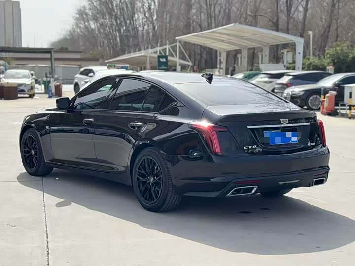 Photo 7 - Cadillac CT5