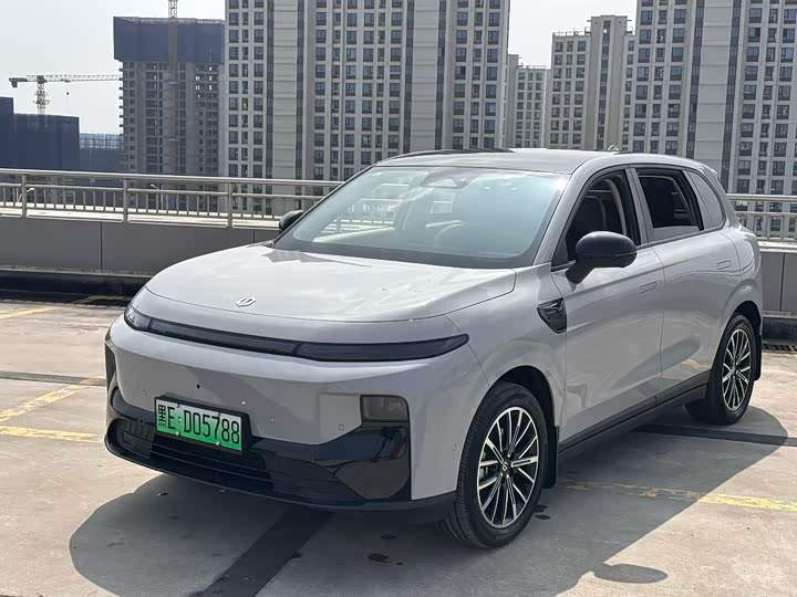 Фото 3 - Leapmotor B10