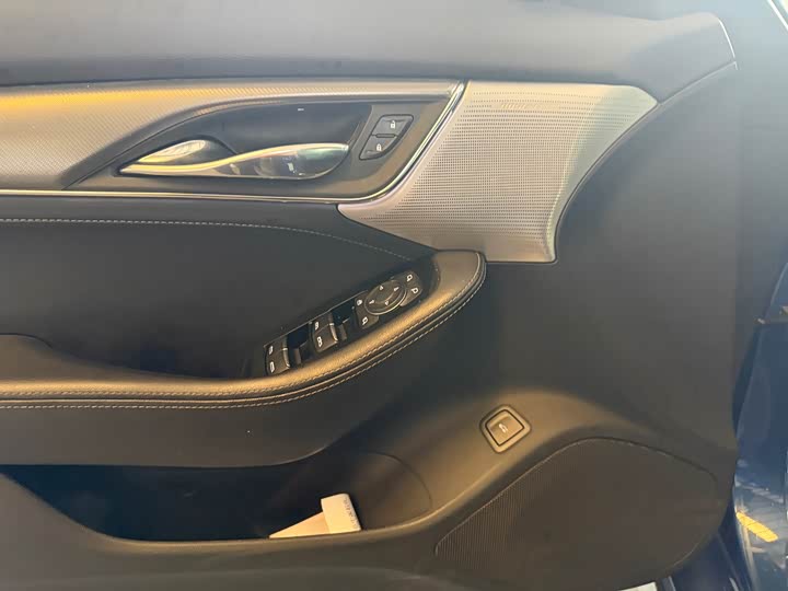 Photo 4 - Cadillac CT5