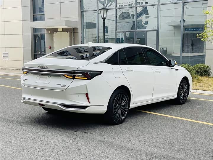 Фото 8 - Dongfeng Aeolus Yixuan Max