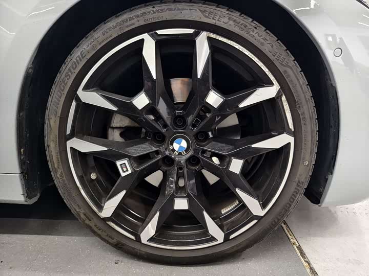 Photo 4 - BMW 4 Series