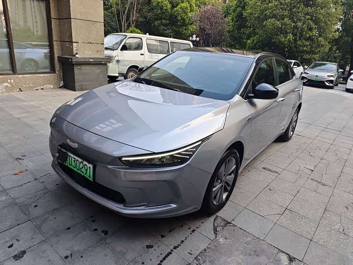 Photo 1 - Geely Geometry A