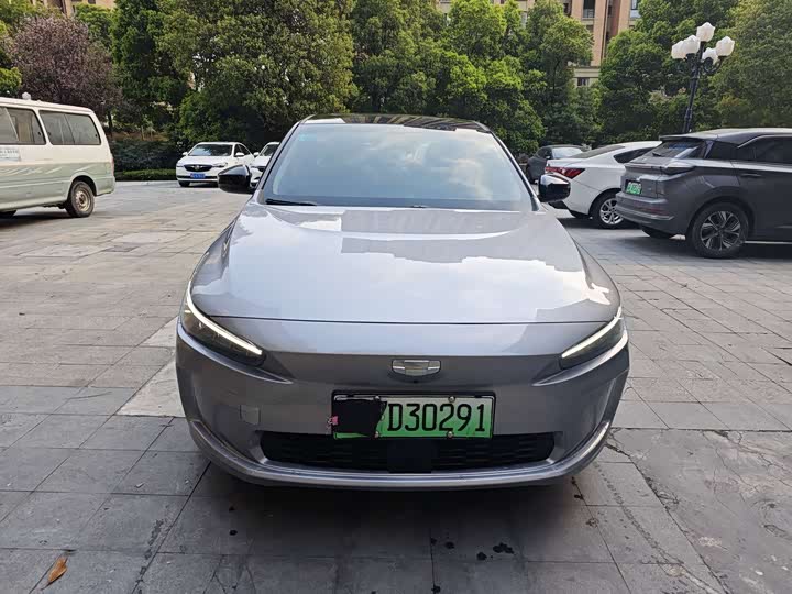 Photo 2 - Geely Geometry A