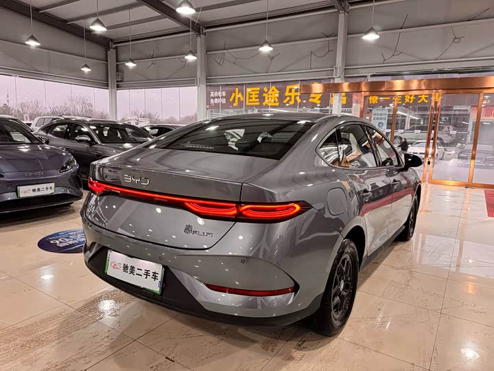 Фото 4 - BYD Qin Plus