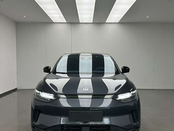 Photo 2 - Leapmotor C11