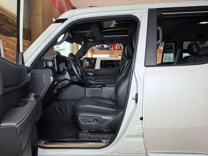 Фото 7 - Toyota Prado