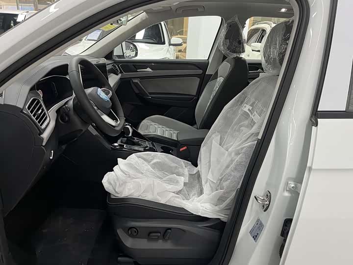 Photo 4 - Volkswagen Tayron