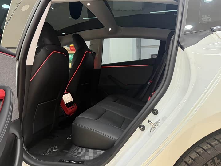 Photo 6 - Tesla Model 3