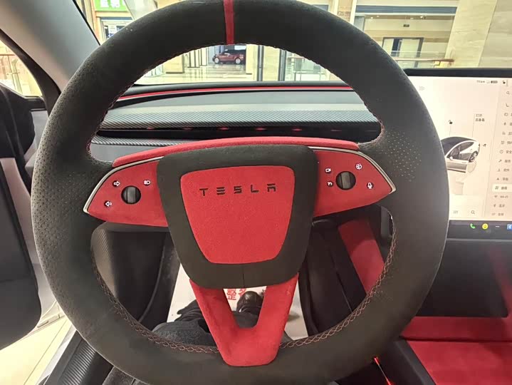 Photo 7 - Tesla Model 3
