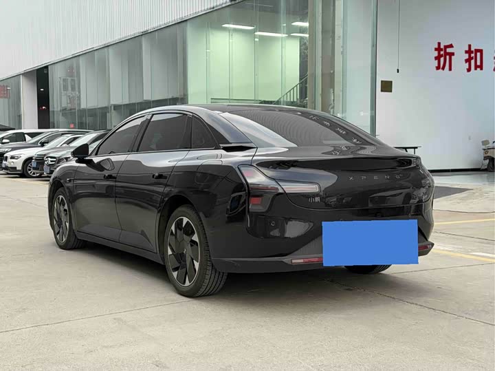 Фото 7 - XPeng Mona M03