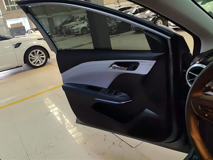 Фото 7 - Chevrolet Monza