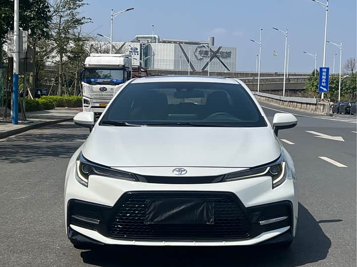 Фото 2 - Toyota Levin