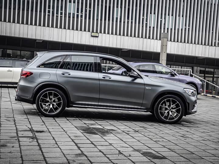 Фото 7 - Mercedes-Benz GLC-Class AMG